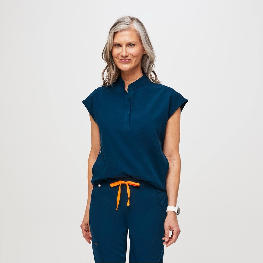 Figs Deep Reef Scrub Set